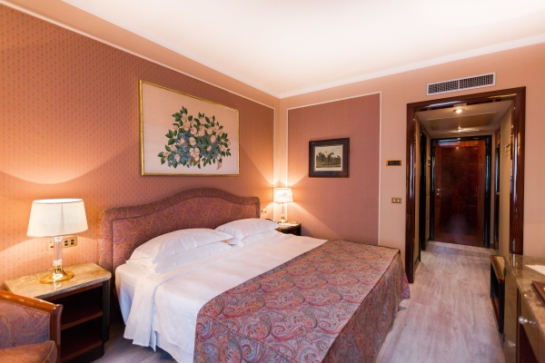 Doria Grand Hotel (Mailand)